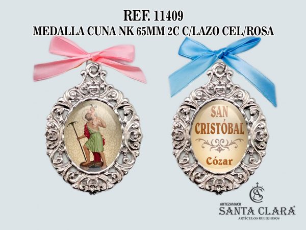 REF. 11409 - MEDALLA CUNA NK 65MM 2C CON LAZO CEL-ROSA