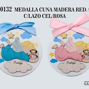 REF. 90132 - MEDALLA CUNA MADERA RED. 9CMS. CON LAZO CEL-ROSA